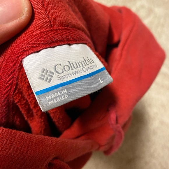 Red Columbia Hoodie - Large - Picture 3 of 3